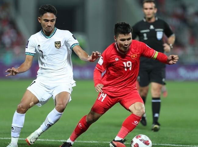 Màn đụng độ Việt Nam vs Indonesia