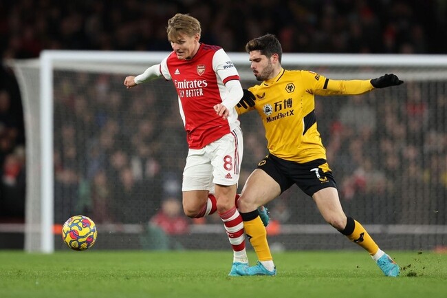 Màn đụng độ Wolves vs Arsenal