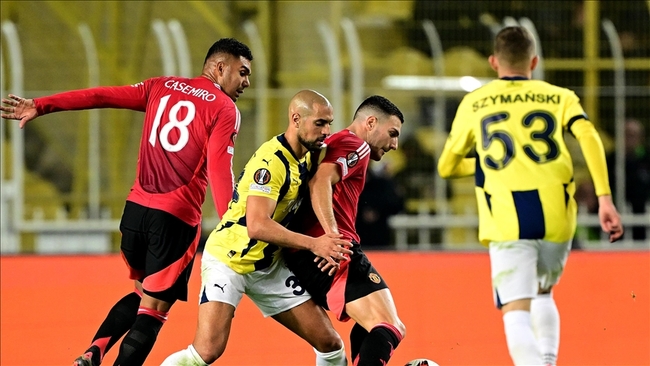 Màn đụng độ Steaua Bucuresti vs Manchester United